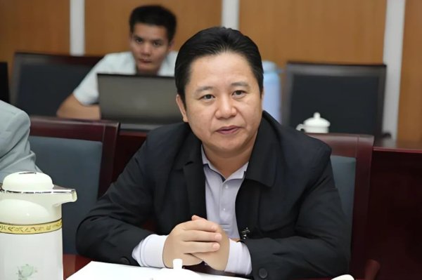 公富网配资 受贿数额特别巨大，海南省纪委原副书记陈笑波被公诉